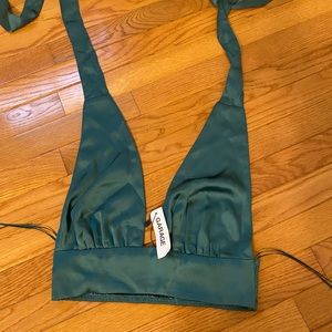 Garage, size medium, emerald green